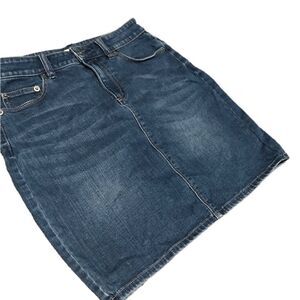 Cremieux size 2 denim skirt like new see pics